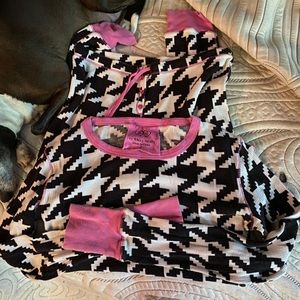 Victoria Secret Houndstooth Pajama Set